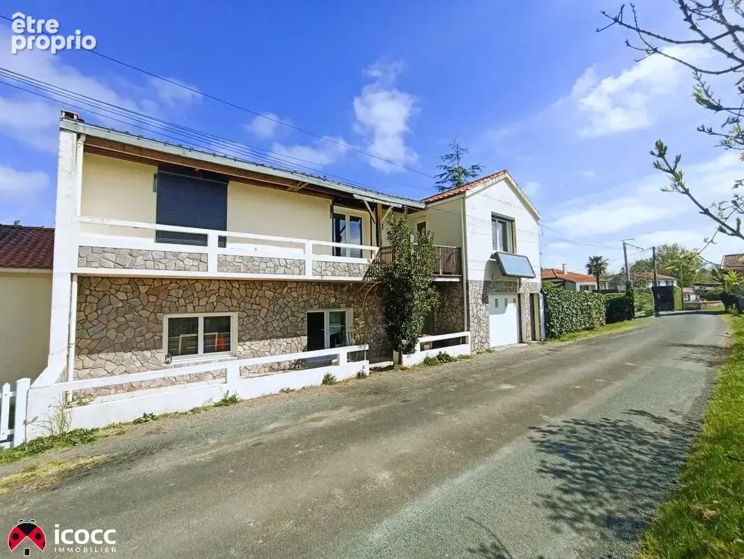 Maison 6 pièces 165 m² à vendre à La Bretonniere-La-Claye (85320) - photo 1