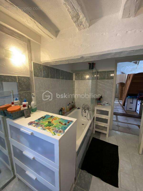 Maison à DAMMARTIN-EN-SERVE