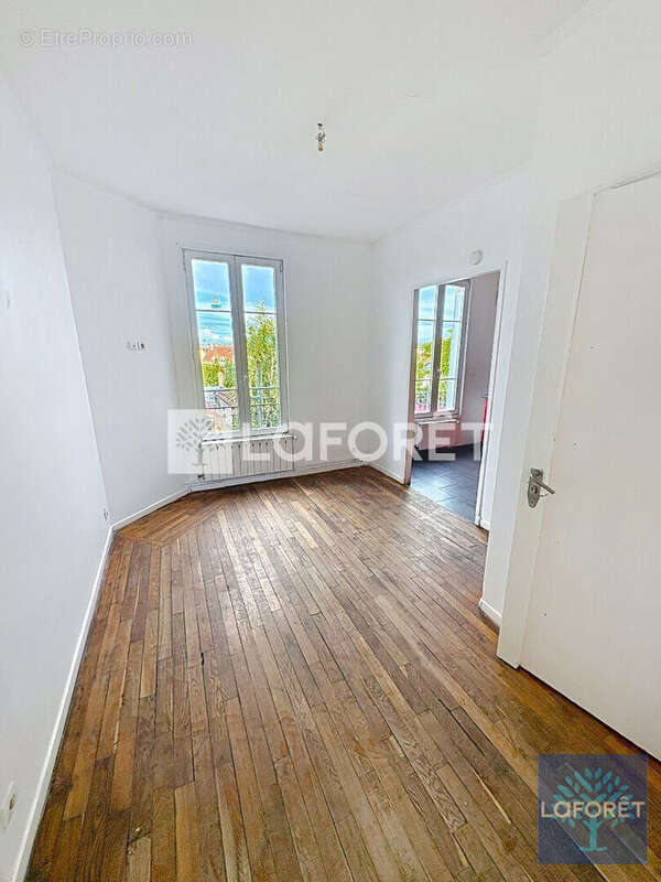 Appartement à VIGNEUX-SUR-SEINE
