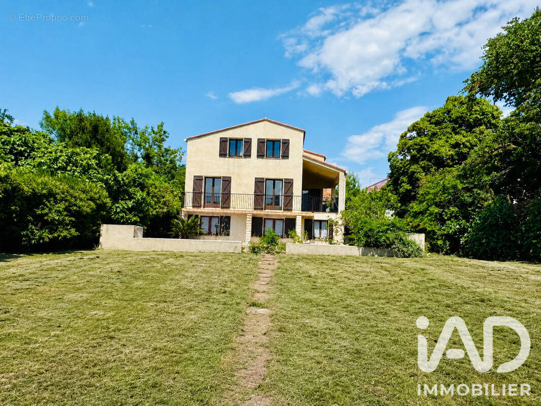 Photo 1 - Maison à ESTAGEL
