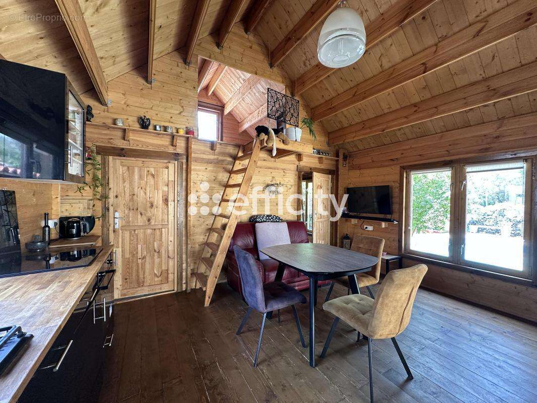 Maison 121 m² à Martigues  - photo 17