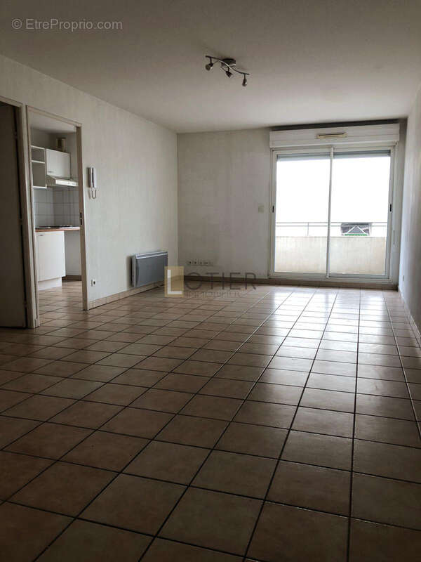 À vendre   appartement t3 avec balcon et box   résidence amarine, béziers - photo 2