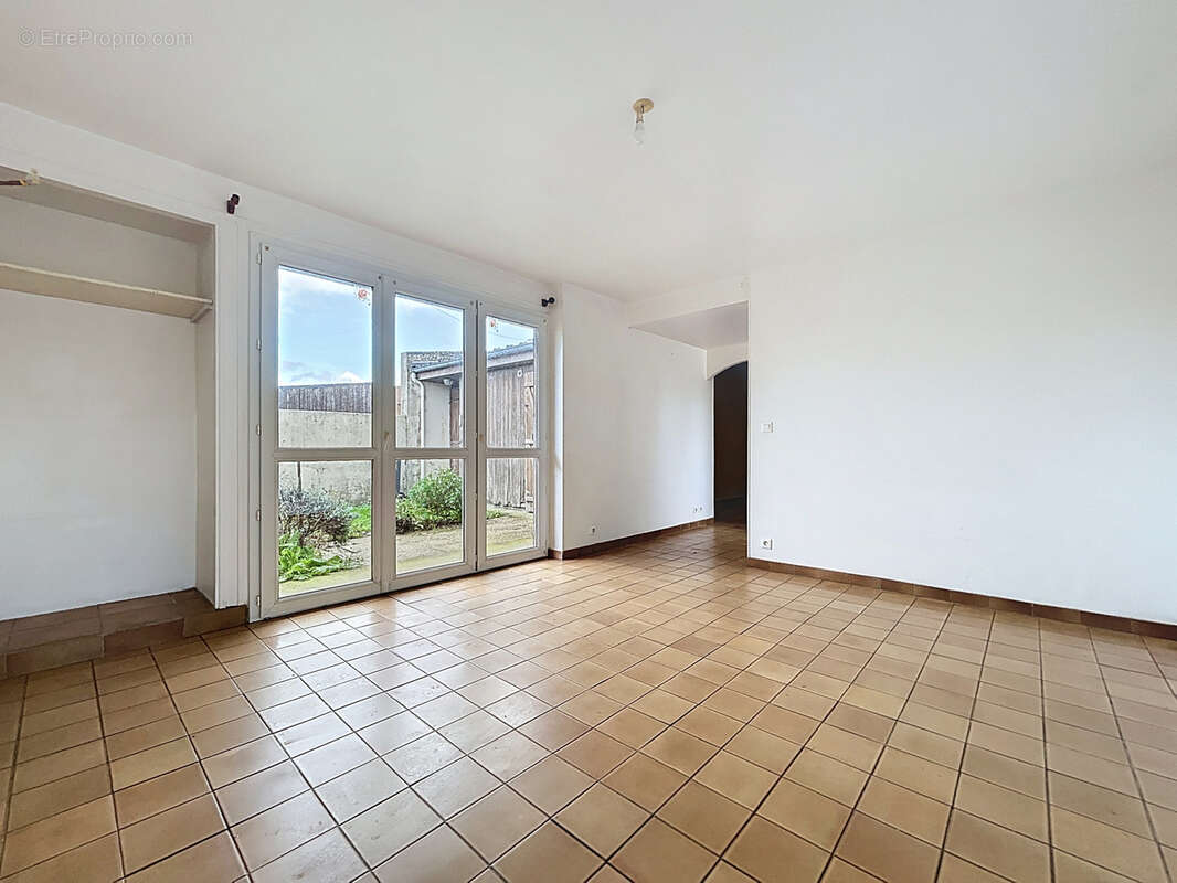 Maison à GRANDCAMP-MAISY