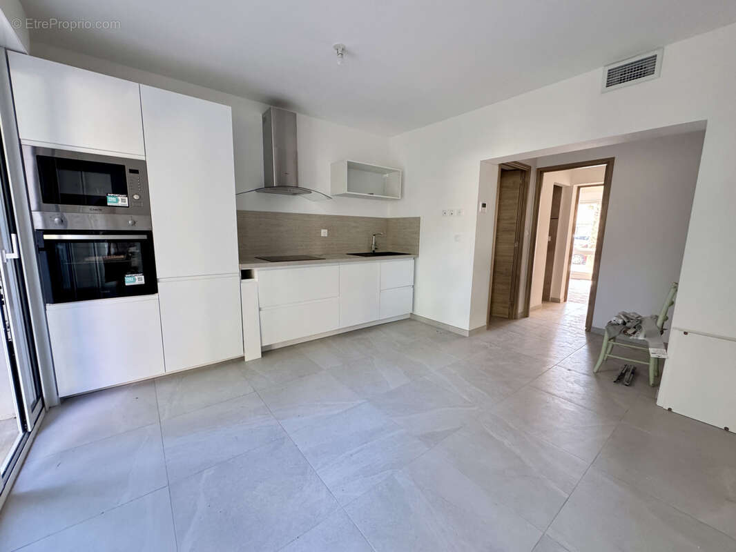 Palavas appartement 3 pieces avec terrain de 200m2 en centre ville - photo 4