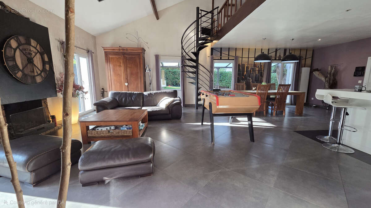 Maison à MAROLLES-EN-BRIE