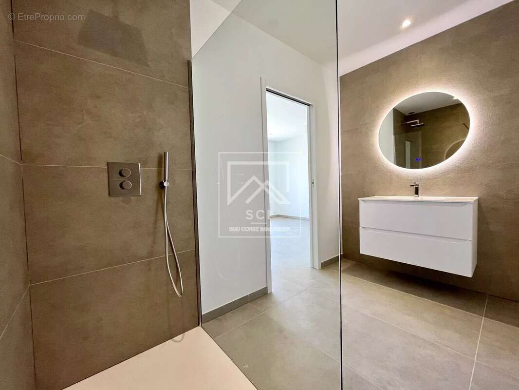 Maison à PORTO-VECCHIO