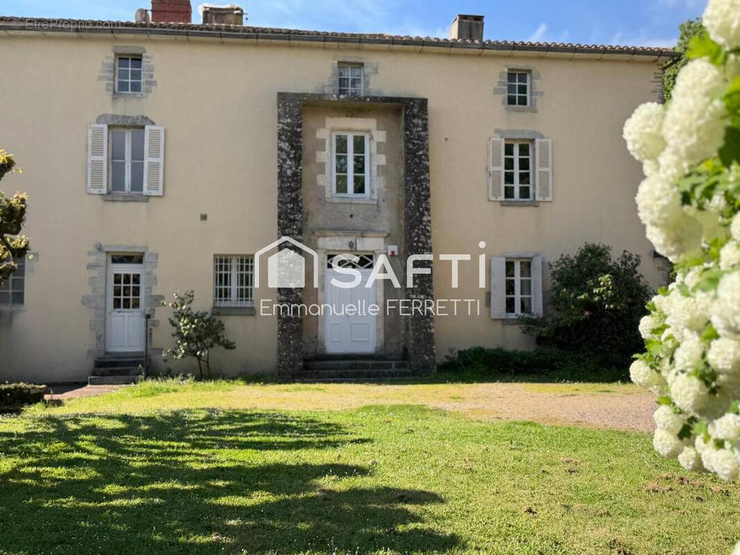 Photo 1 - Maison à TALMONT-SAINT-HILAIRE