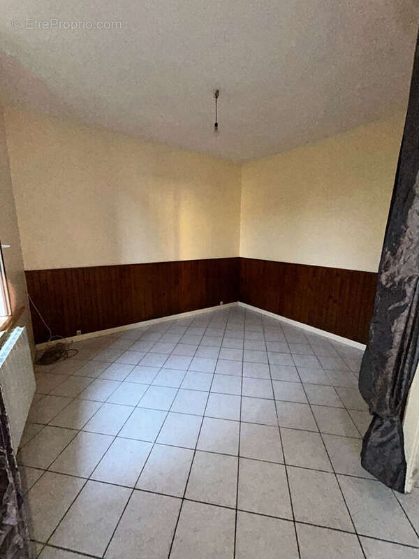 Appartement à FONTENAY-EN-PARISIS