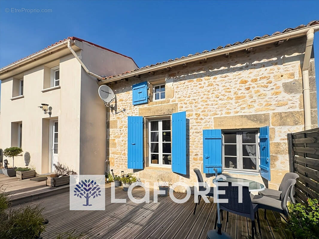 Maison à SAINT-GERMAIN-DU-SEUDRE