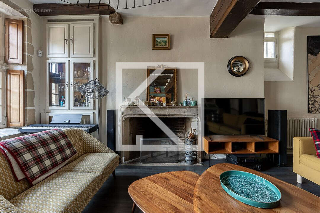 Maison 233 m² à Le Mans  - photo 2