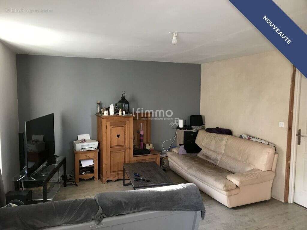 Maison à BUSSIERE-GALANT