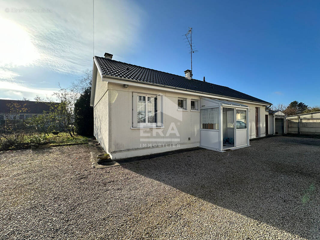 Maison à CHATEAUROUX