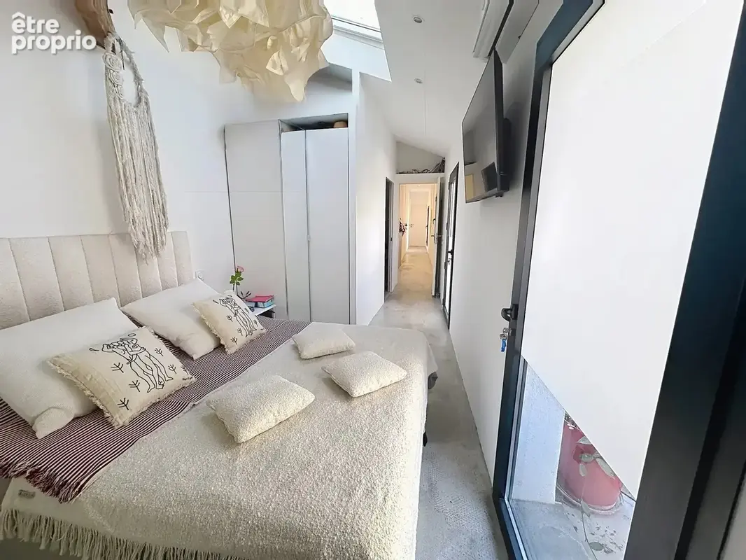 Maison de ville plein coeur Libération - photo 16