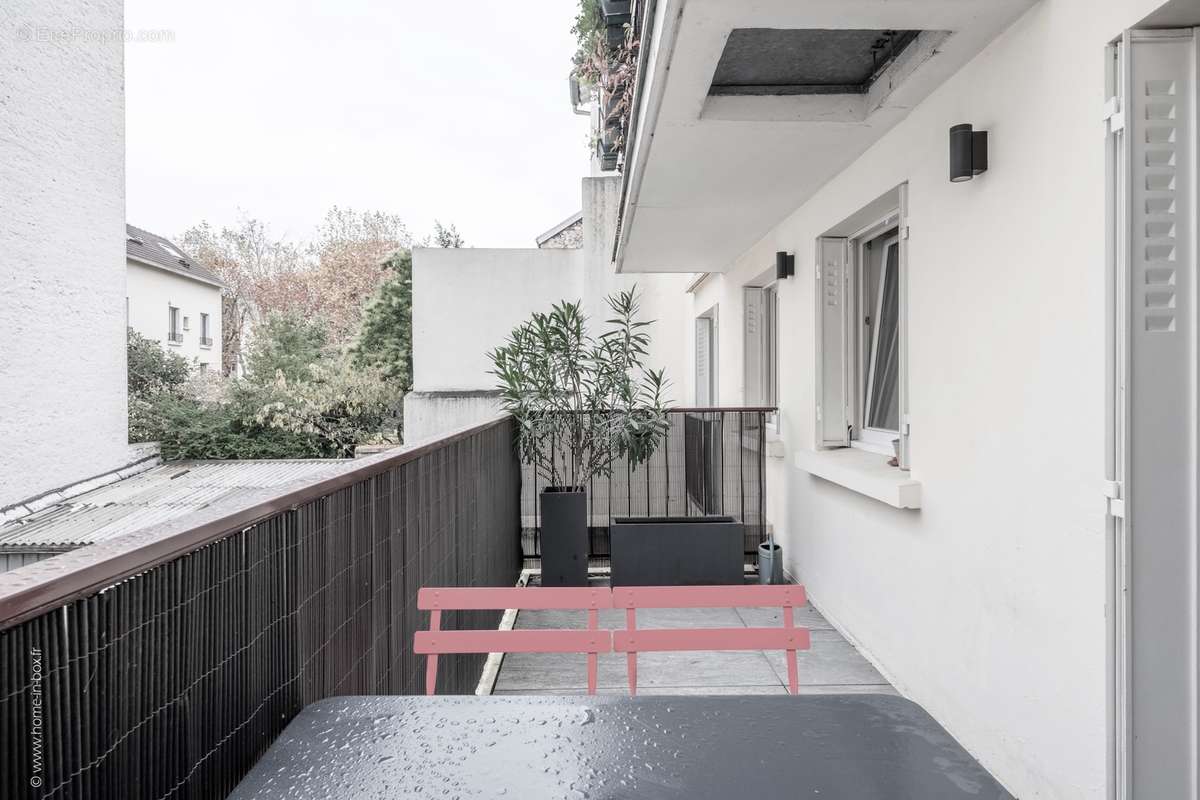 Appartement trois chambres et terrasse - photo 2