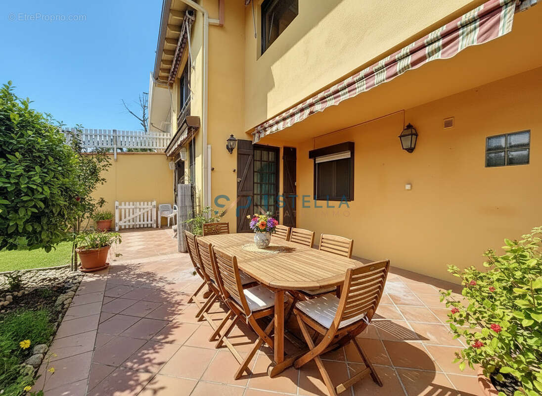 Maison à SARROLA-CARCOPINO