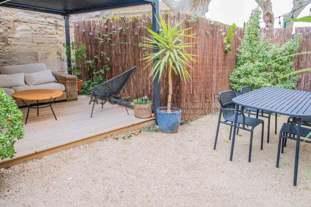 Maison à MAUSSANE-LES-ALPILLES