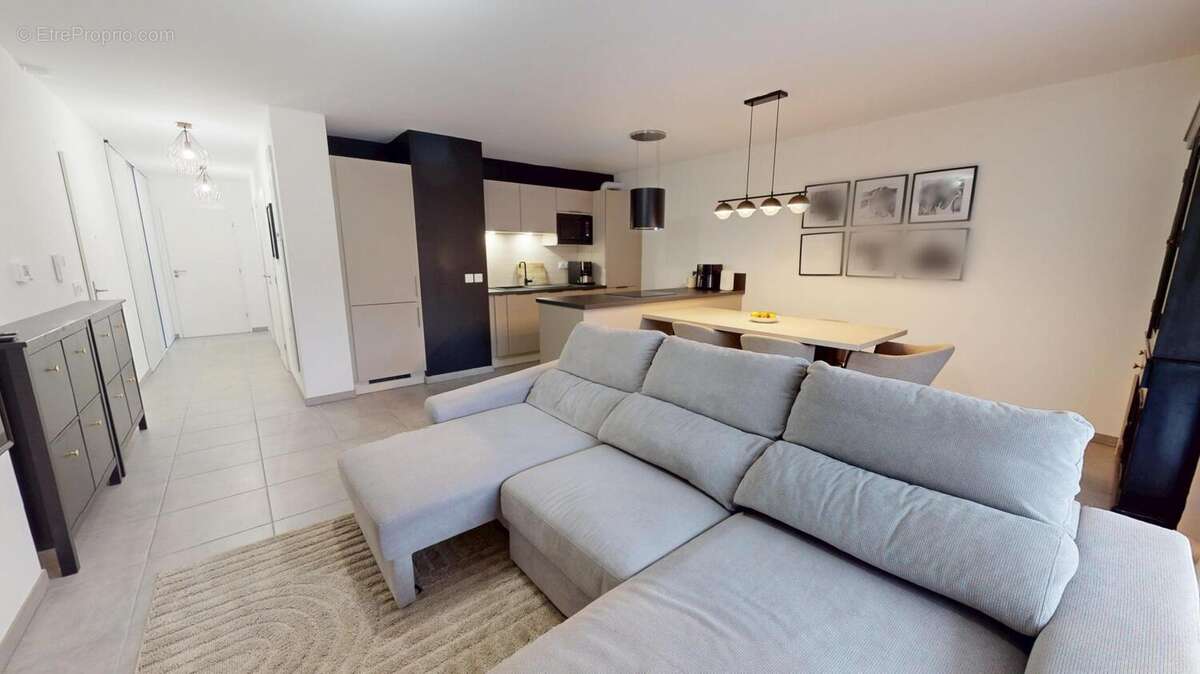 Photo 3 - Appartement à BOURGOIN-JALLIEU