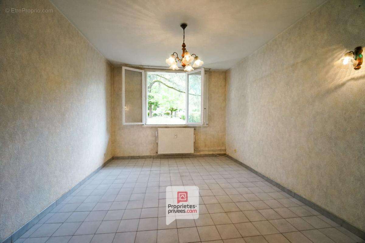 Appartement à VILLARD-BONNOT