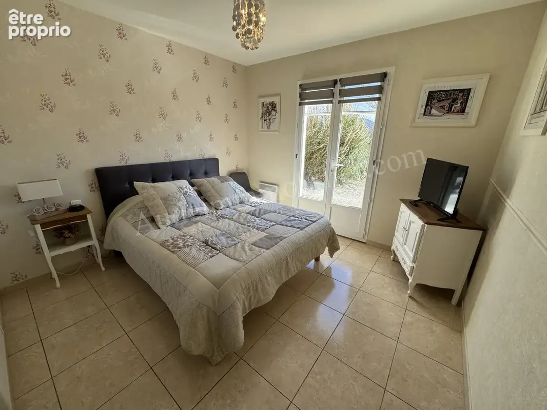 Villa de plain-pied avec jardin et très belle vue - photo 12
