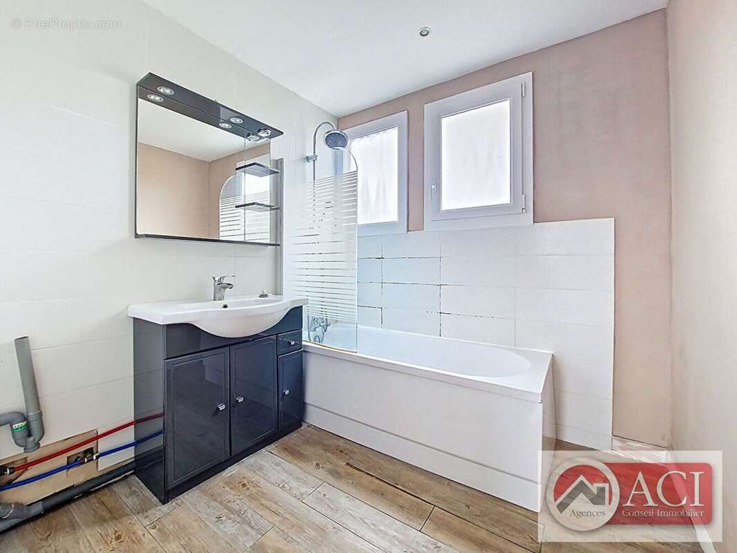 49533316e.jpg - Appartement à GISORS