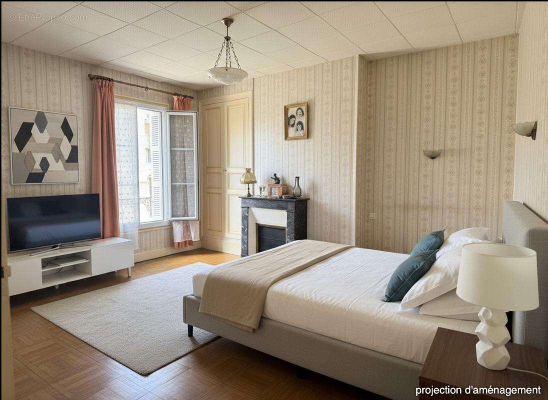 Maison à LA CHARTRE-SUR-LE-LOIR