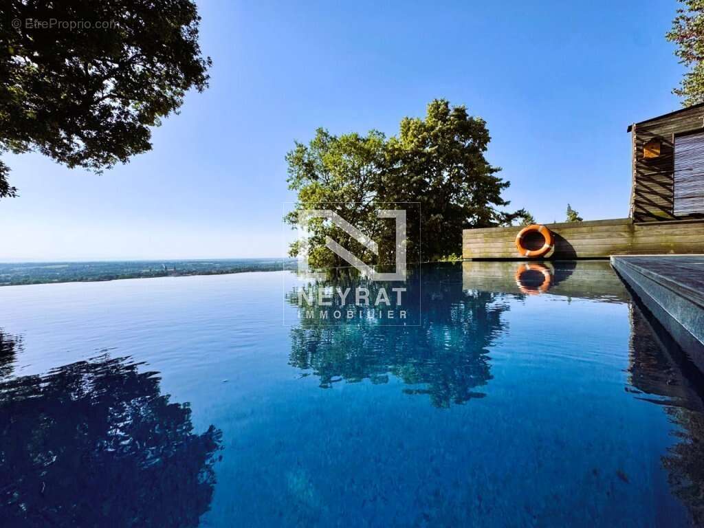 COUP DE CŒUR – Vue panoramique et piscine à débordement sur les hauteurs de Tournus - photo 3