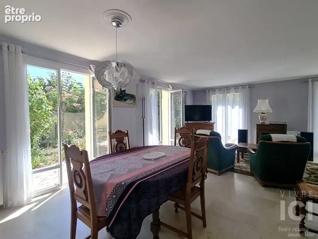 Maison Sautron 4 chambres - 130m² - hyper bourg - photo 3