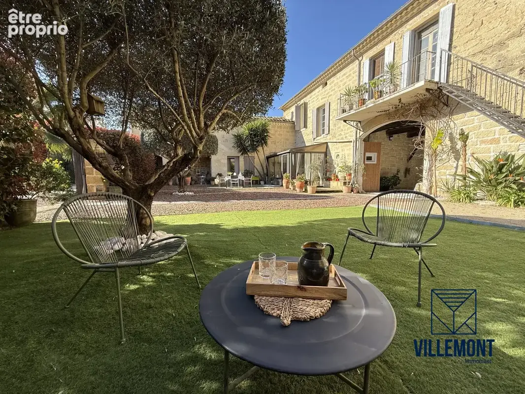 Maison 9 pièces 284 m² à vendre à Aigues-Mortes (30220) - photo 3