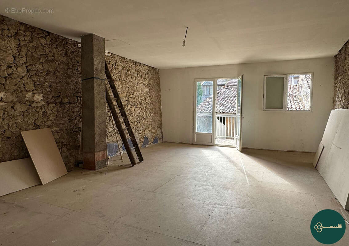 Maison à LUCEY