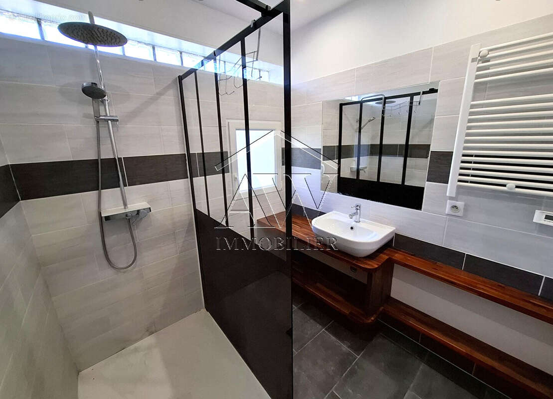 Maison à SAINTE-GENEVIEVE