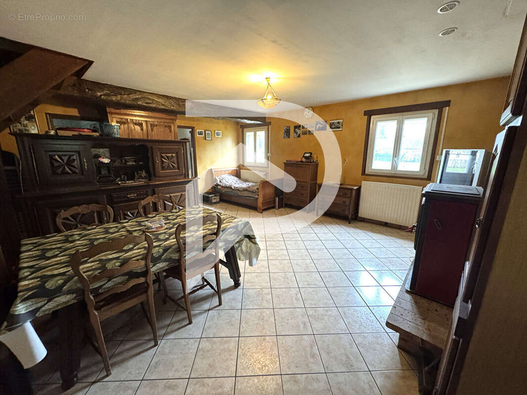 Maison à EZY-SUR-EURE