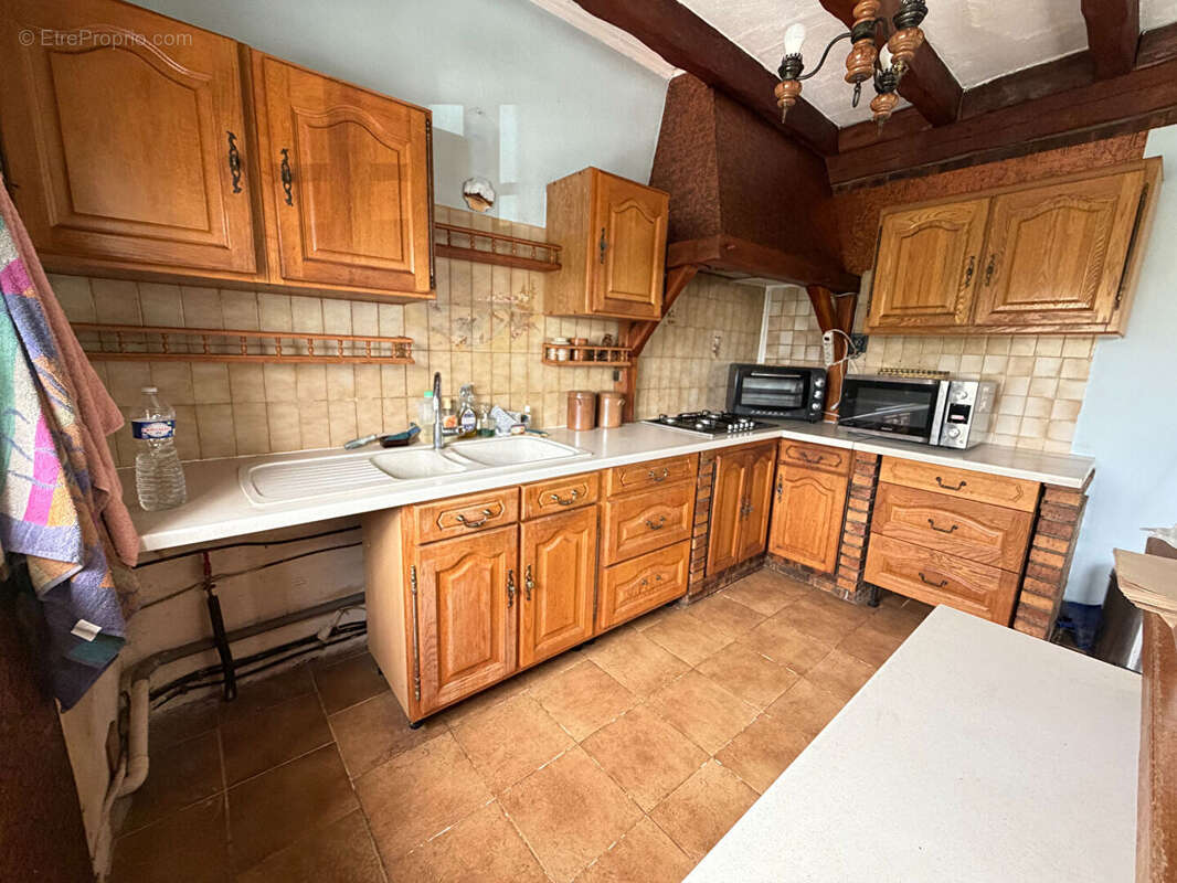 Maison à LINAS