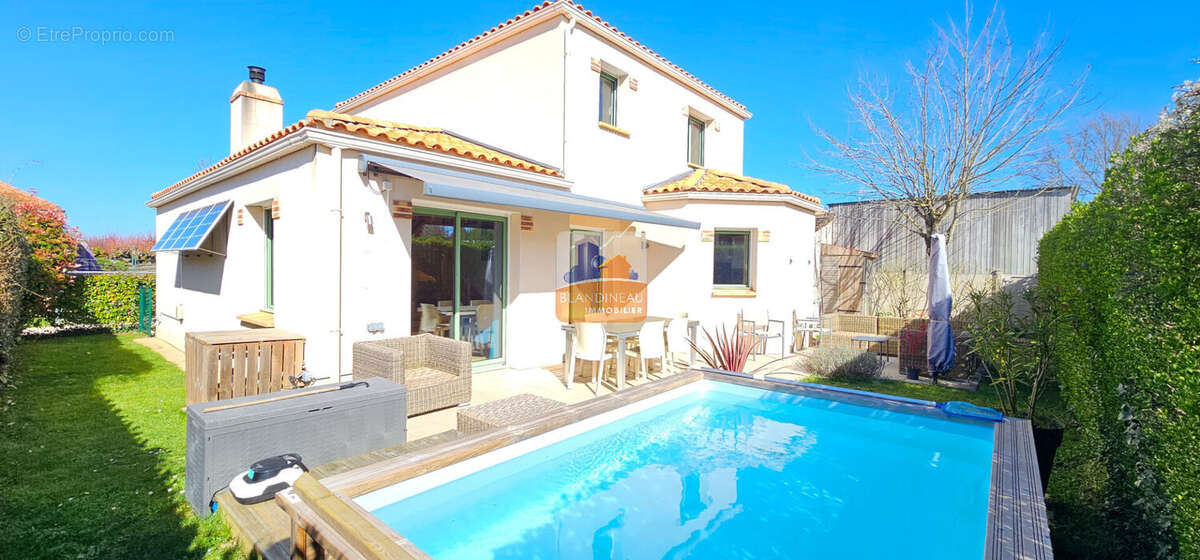 Maison à SAINTE-PAZANNE