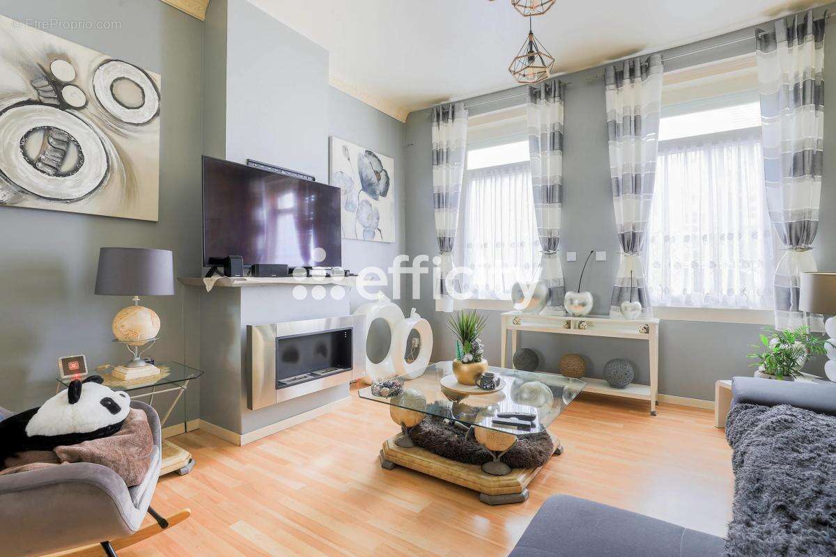 Maison à HENIN-BEAUMONT