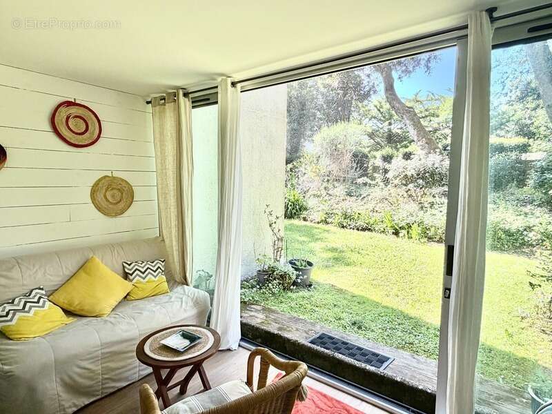 Appartement à LE POULIGUEN
