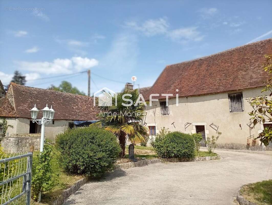 Photo 2 - Maison à LA TRIMOUILLE