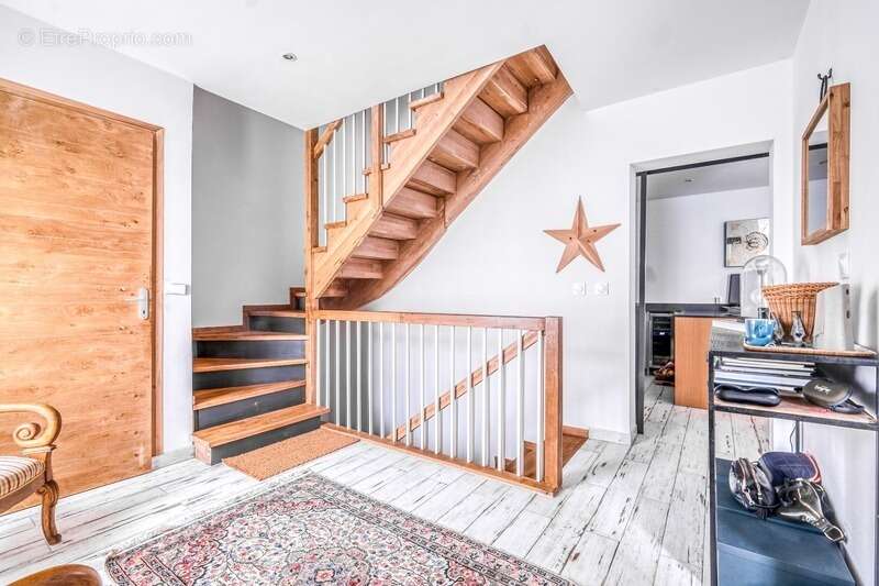 Maison à COULOMMIERS