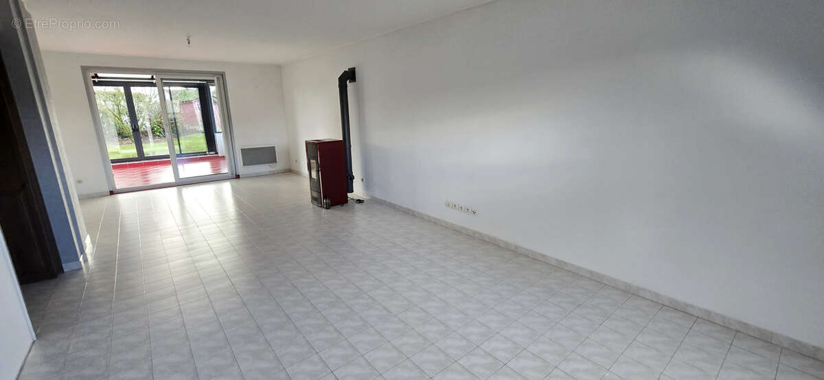 Maison à NOUVION