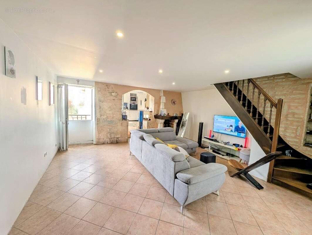 Maison à BUXEROLLES