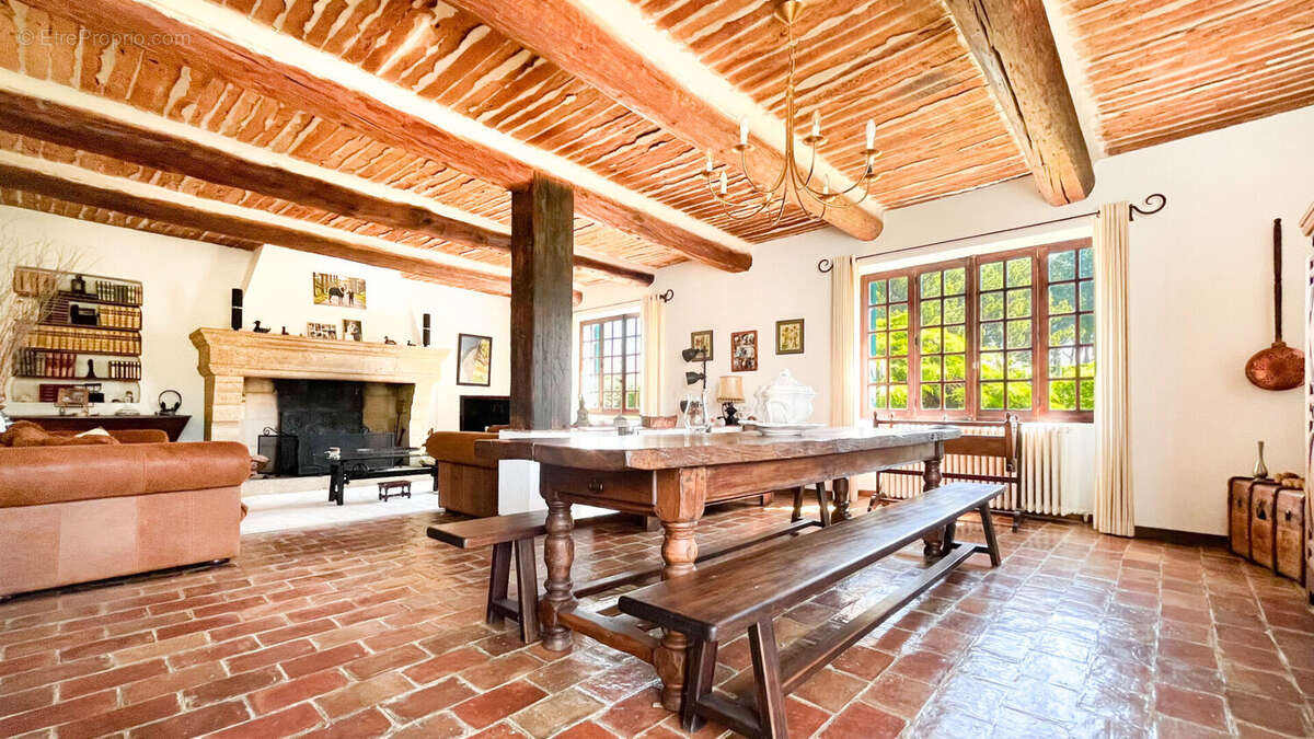 Maison à AIX-EN-PROVENCE