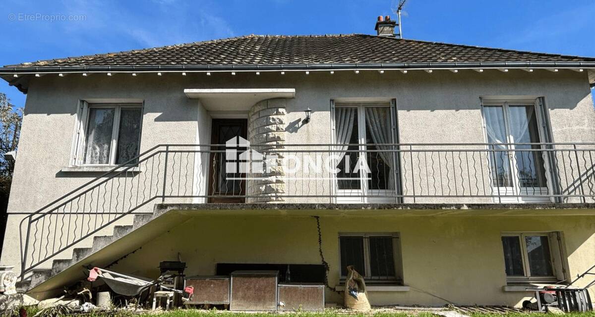 Maison à CHATELLERAULT