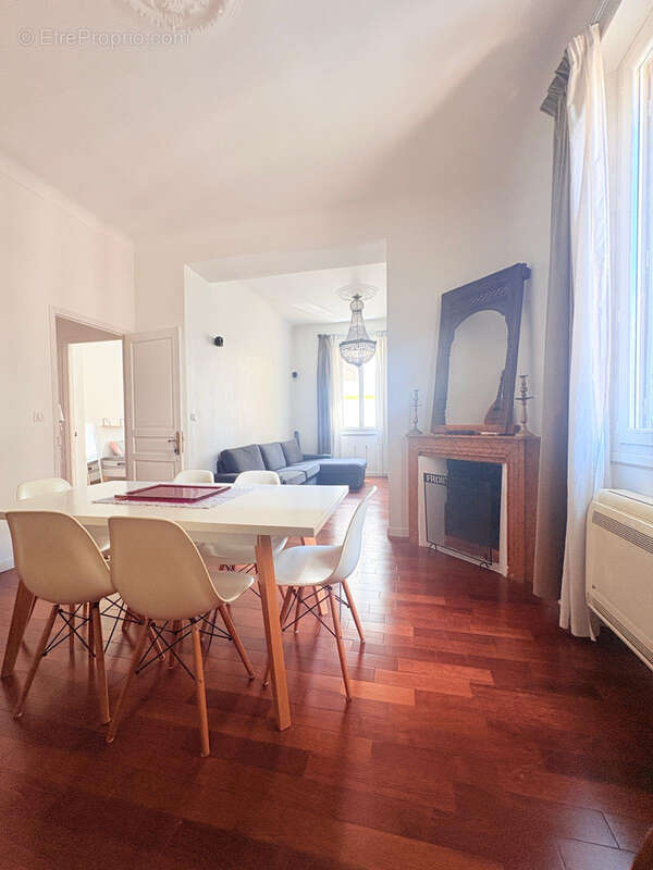 Bastia Centre ville Appartement F3/4 de 94 m2 - photo 4