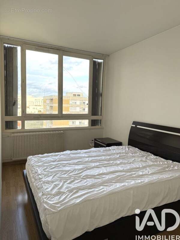 Photo 5 - Appartement à AUBERVILLIERS