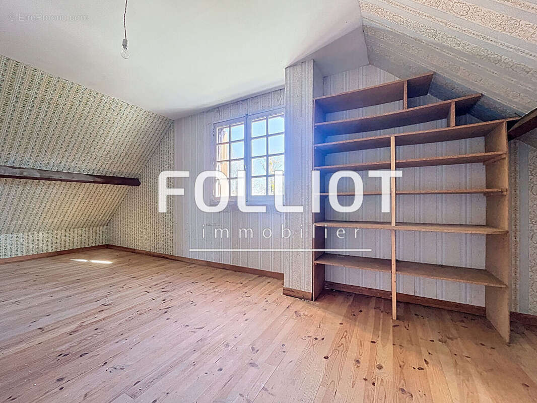 A vendre - Maison de bourg Gavray - photo 9