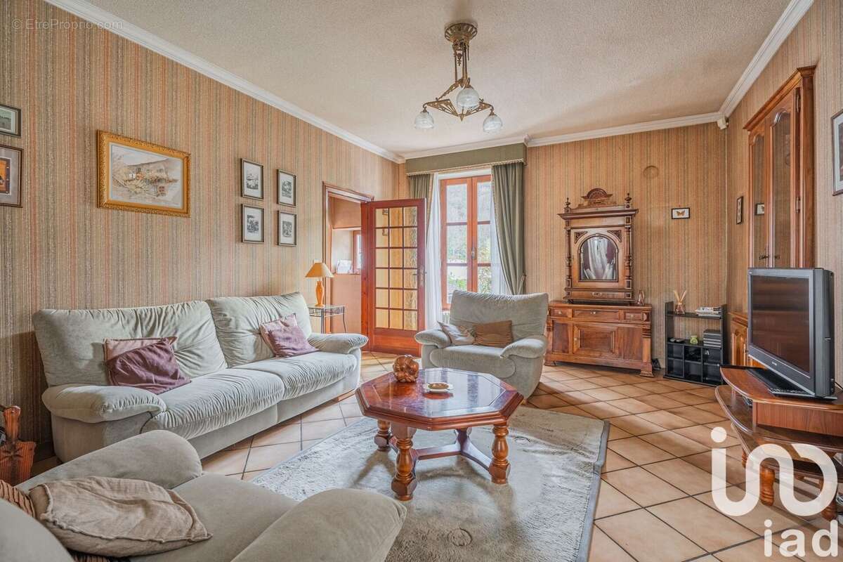 Photo 2 - Maison à JARRIE