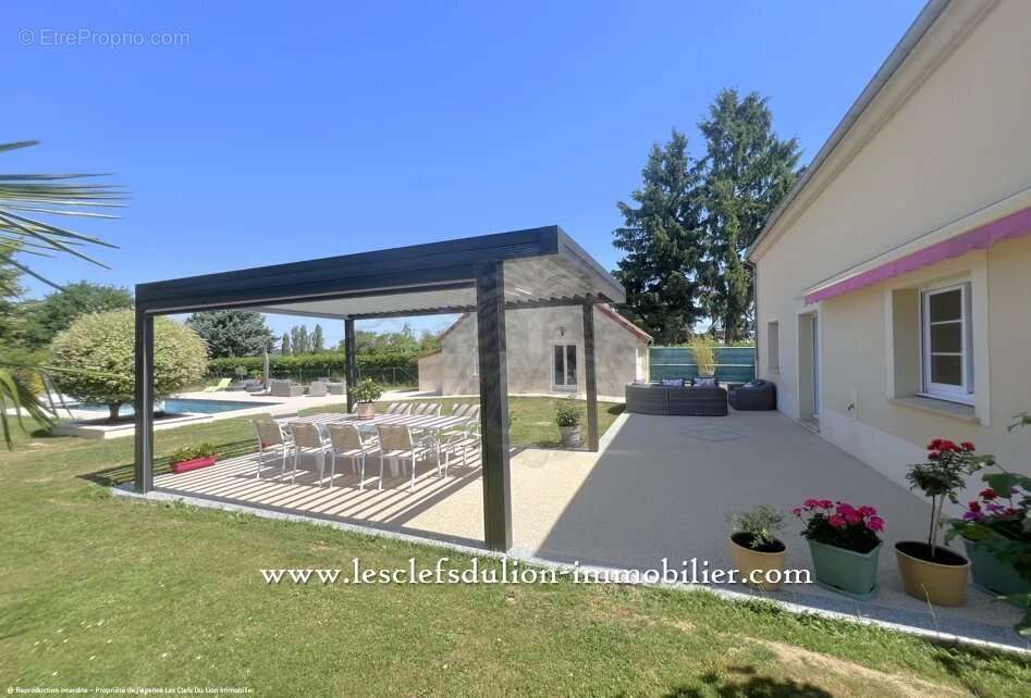 Maison à ECUELLES