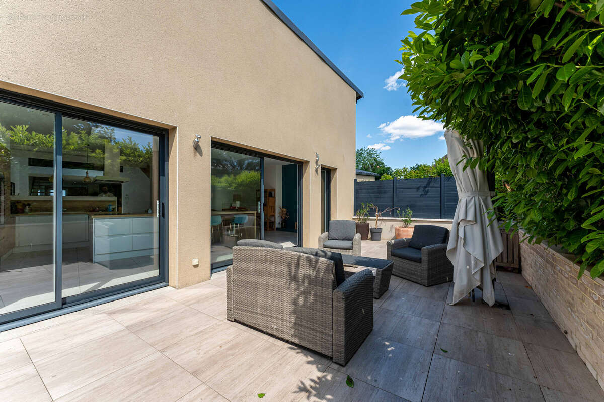 Appartement à BRINDAS