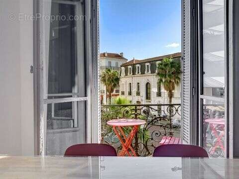 Appartement à CANNES