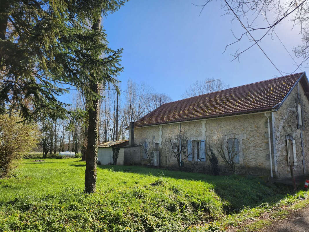 Maison à BEAUPOUYET