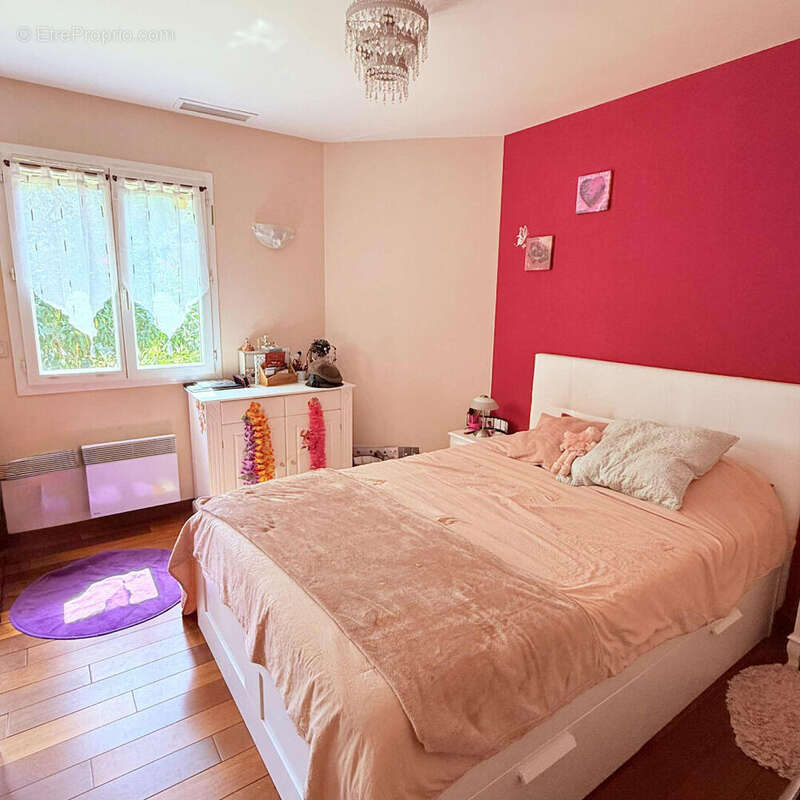 Maison à SAINT-LOUBES